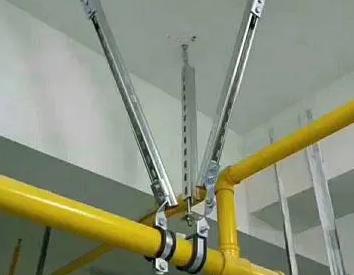 闸阀支撑架的质量要求。价格决定了平塘抗震支撑框架的质量。